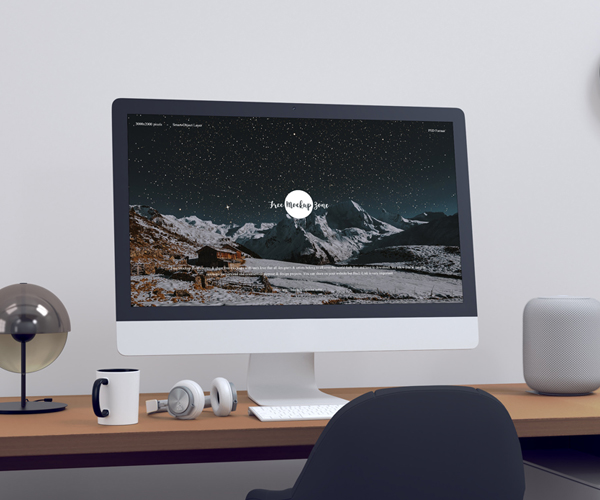 Free Modern Designer Workstation iMac Mockup
